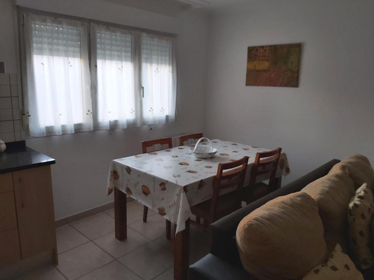 Apartamento apartamento en zona costera, muy cerquita de la playa Pobra Do Caraminal Exterior foto